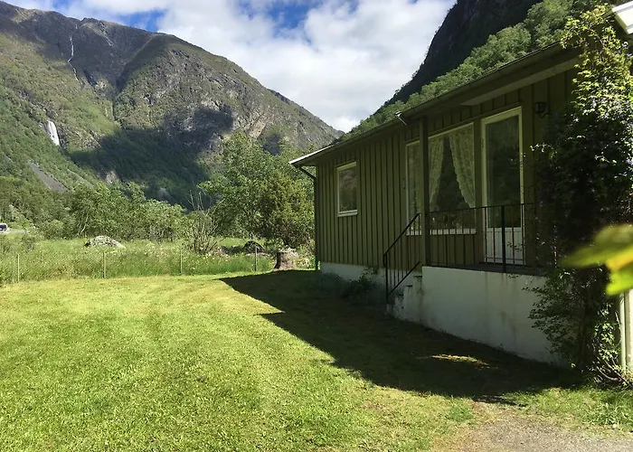 Bjorkum Gard * Ljøsne