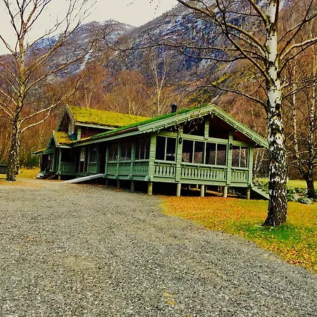 Bjorkum Gard * Ljøsne